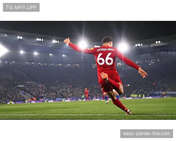 卡瓦哈尔与阿诺德边后卫推进频率分化背后的战术逻辑